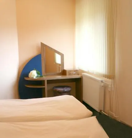 Hotel Lipa 2*