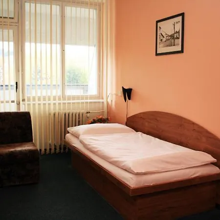 Hotel Lipa 2*